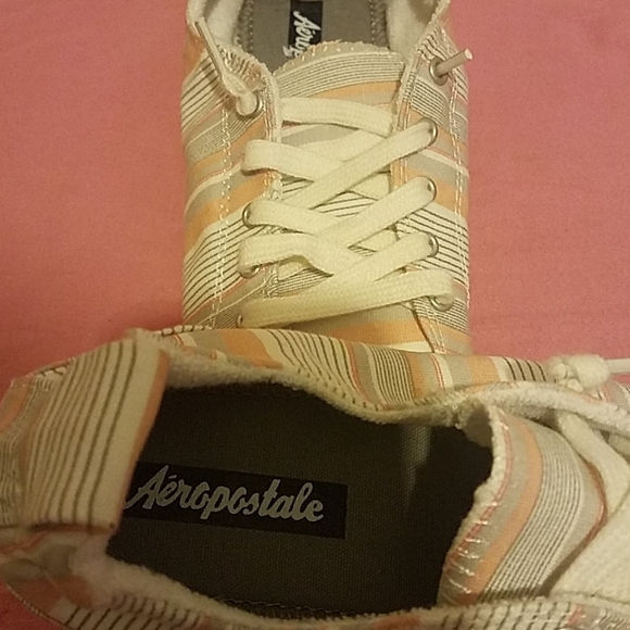 😎 SOLD - Picture 2 of 3